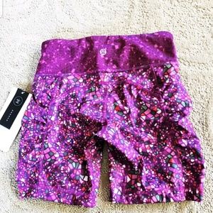 NWT speed track bike shorts